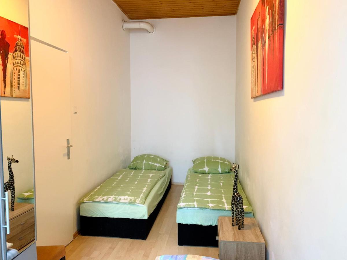 Raisa Apartments Lerchenfelder Guertel 30 Wenen Buitenkant foto